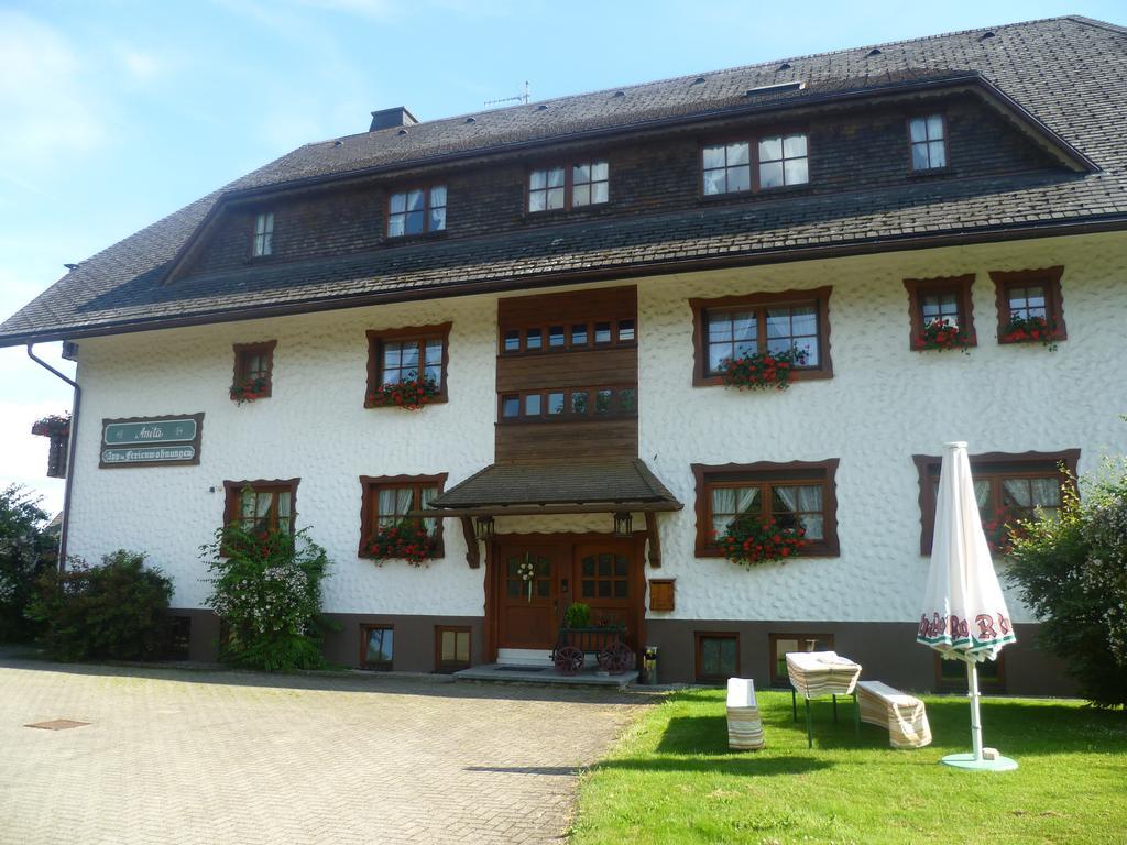 Hotel Gasthof Straub Lenzkirch Buitenkant foto